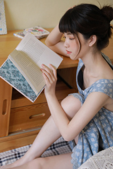 黑人一个接一个上来糟蹋